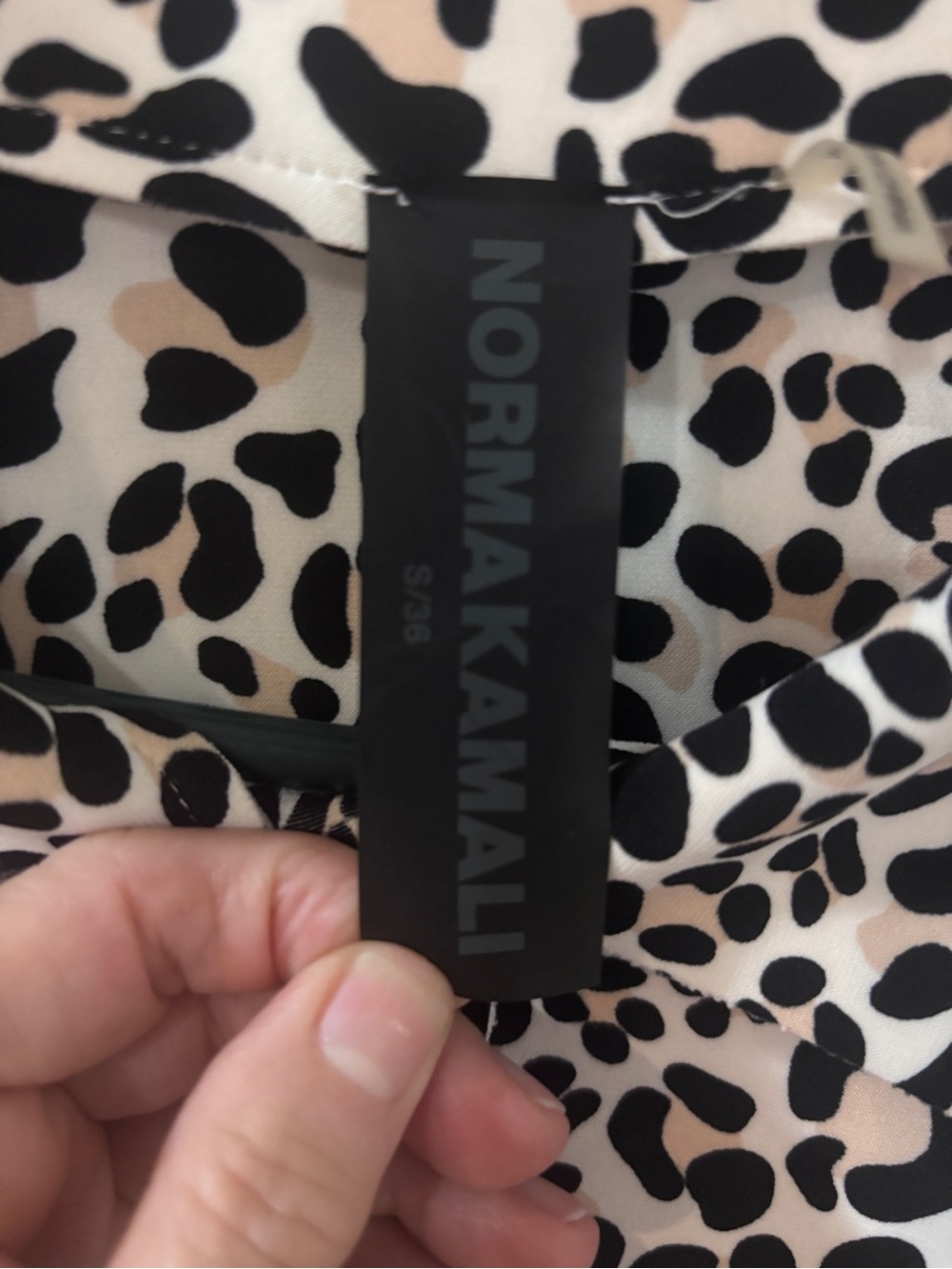 Norma Kamali Leopard-Print Duster in Cream and Black - Picture 2 of 3